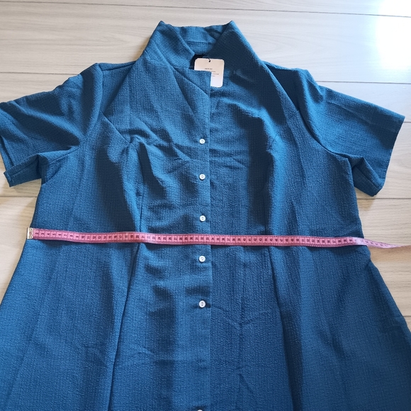 Plus Size Single Breasted Belted Shirt Dress - Picture 15 of 16